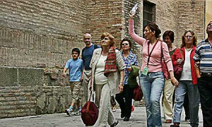 Guide turistiche: Federagit Confesercenti chiede un confronto urgente al ministro Mazzi
